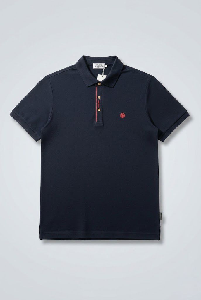 Black Hermes T-shirt