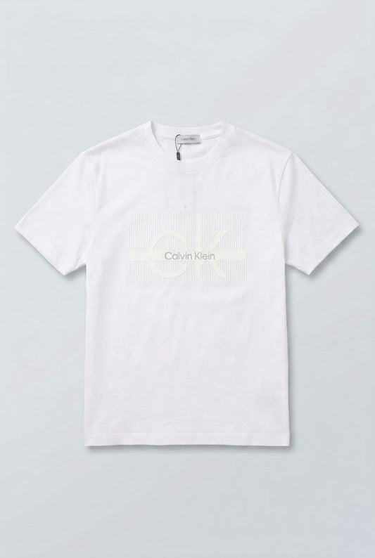 White Calvin Klien T-shirt