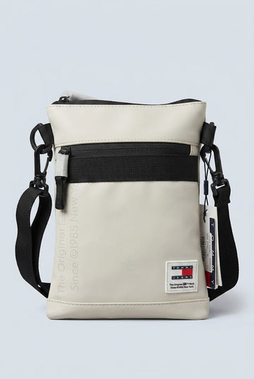 Tommy Hilfiger Bag